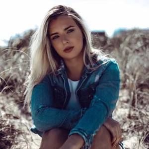 Meet your Posher, Luana